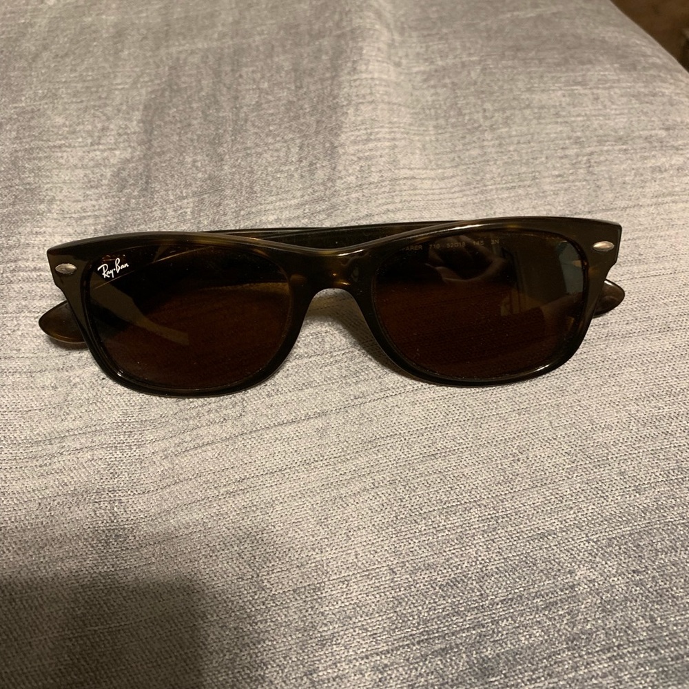 Ray Ban Wayfarer Sunglasses